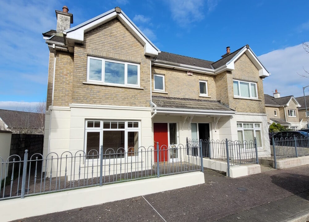 11 Rowan Hill, Mount Oval Village, Rochestown