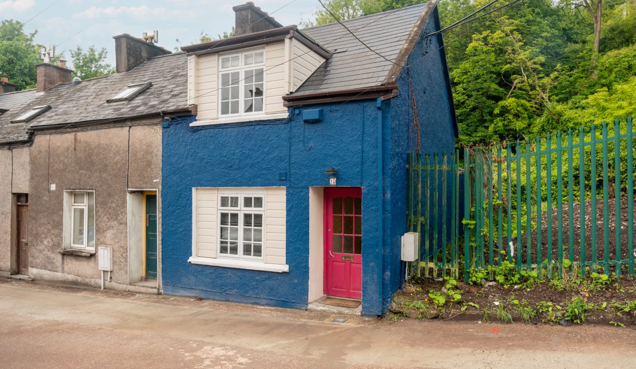 10 Windsor Cottages - exterior-7