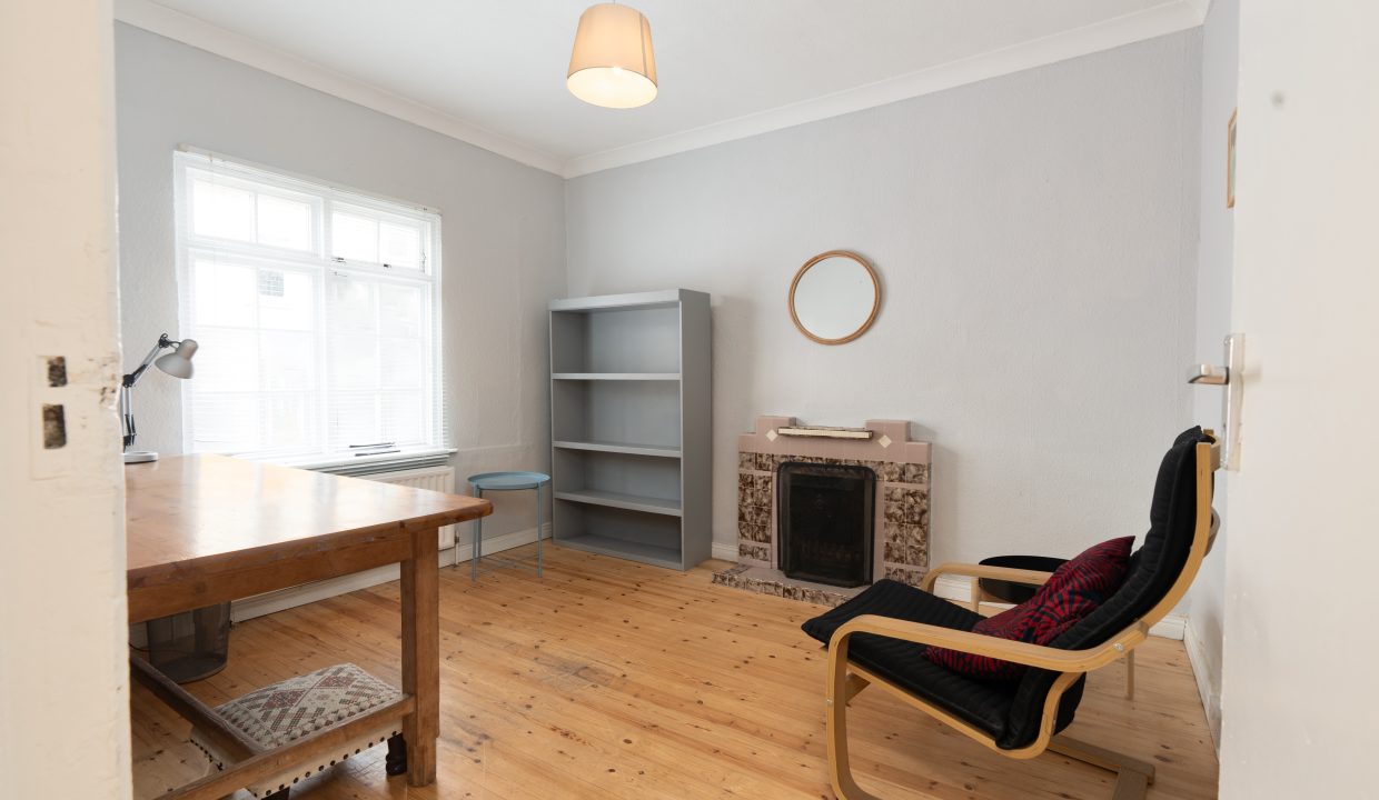 10 Windsor Cottages - interior-12