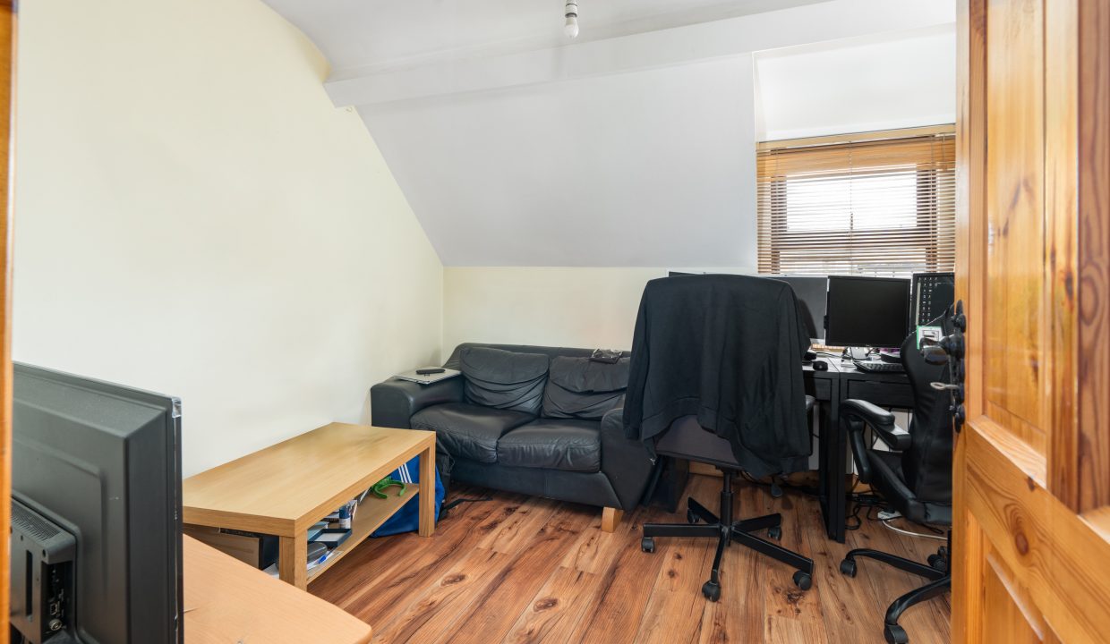 58 Evergreen Street - interior-14