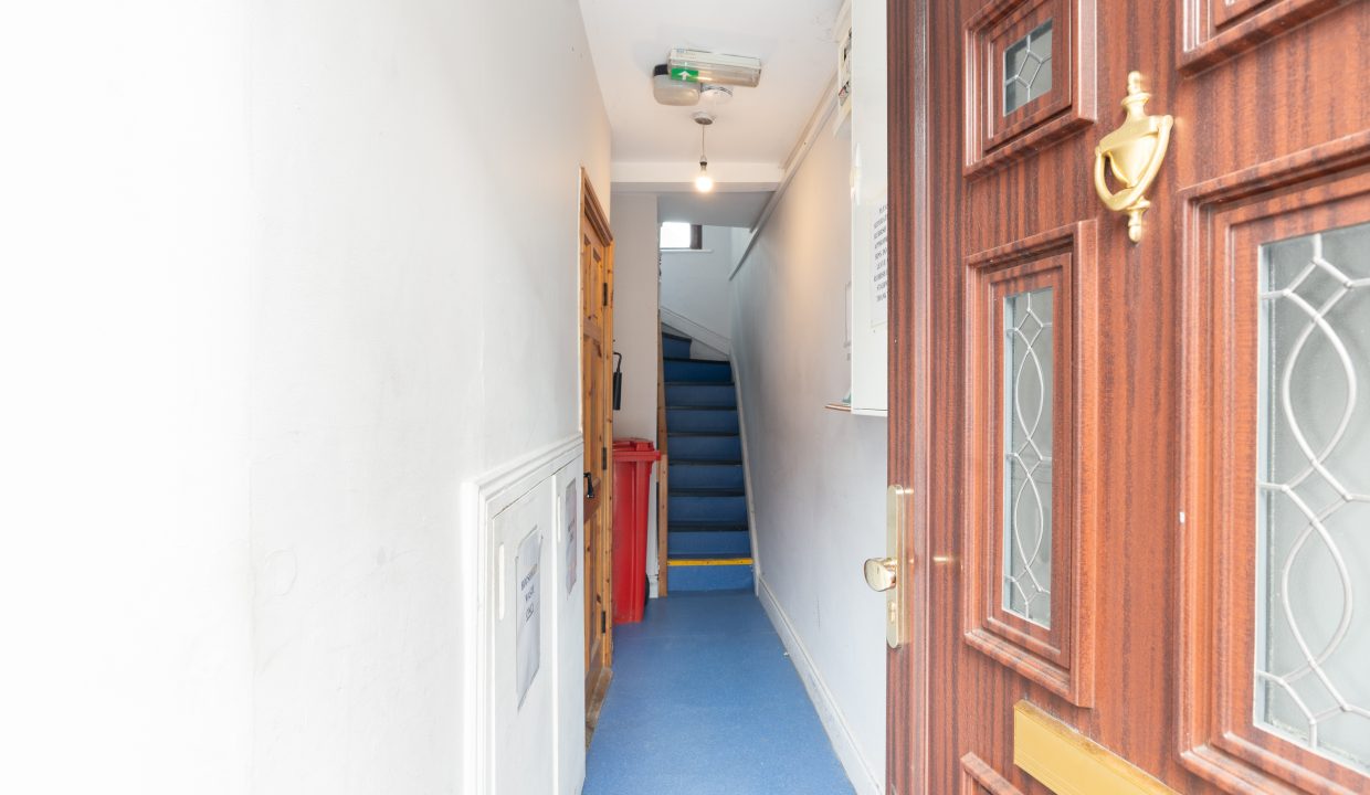 58 Evergreen Street - interior-17