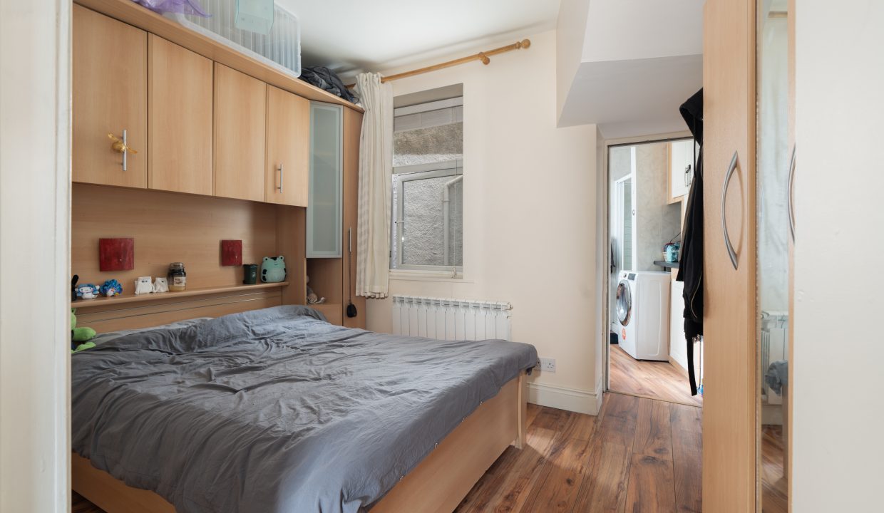 58 Evergreen Street - interior-5