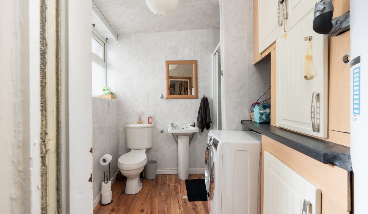 58 Evergreen Street - interior-7