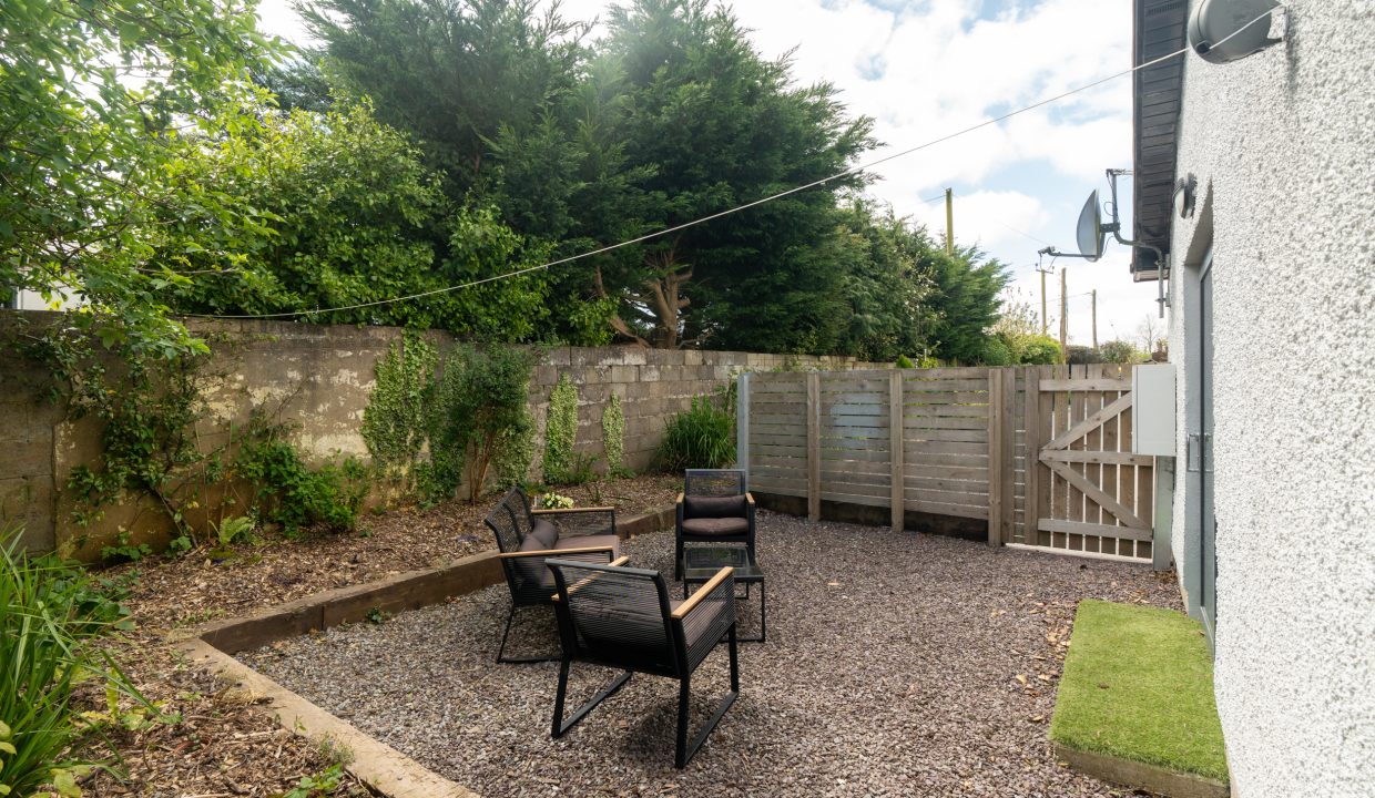 Weavers Square, Rathcooney, Glanmire - exterior-17