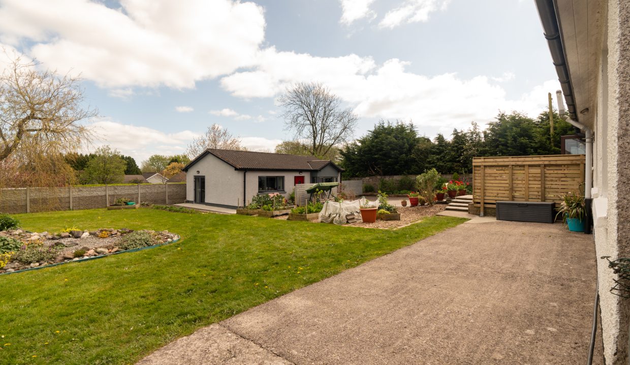 Weavers Square, Rathcooney, Glanmire - exterior-21