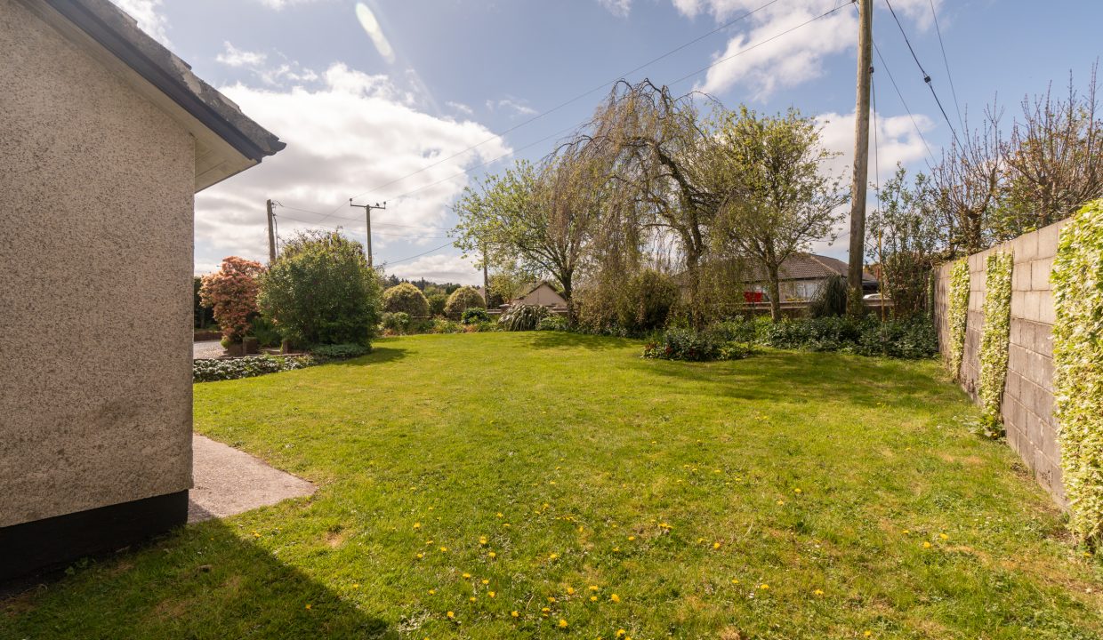 Weavers Square, Rathcooney, Glanmire - exterior-8
