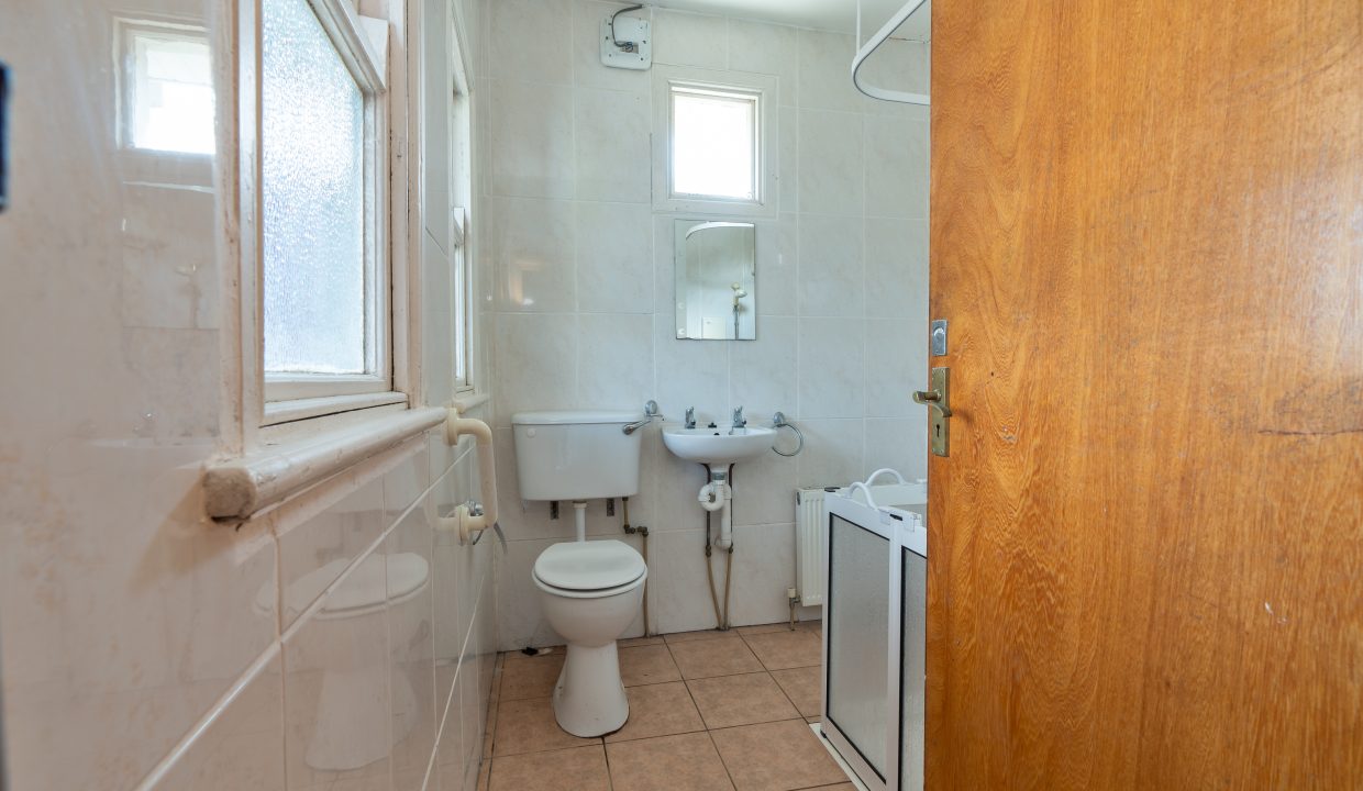 Saint Anne_s, Magazine Road - interior-13