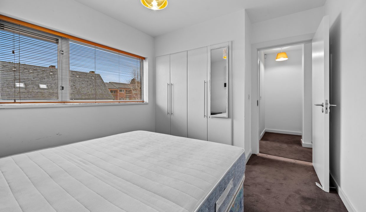 38 Elderwood Avenue - interior-14