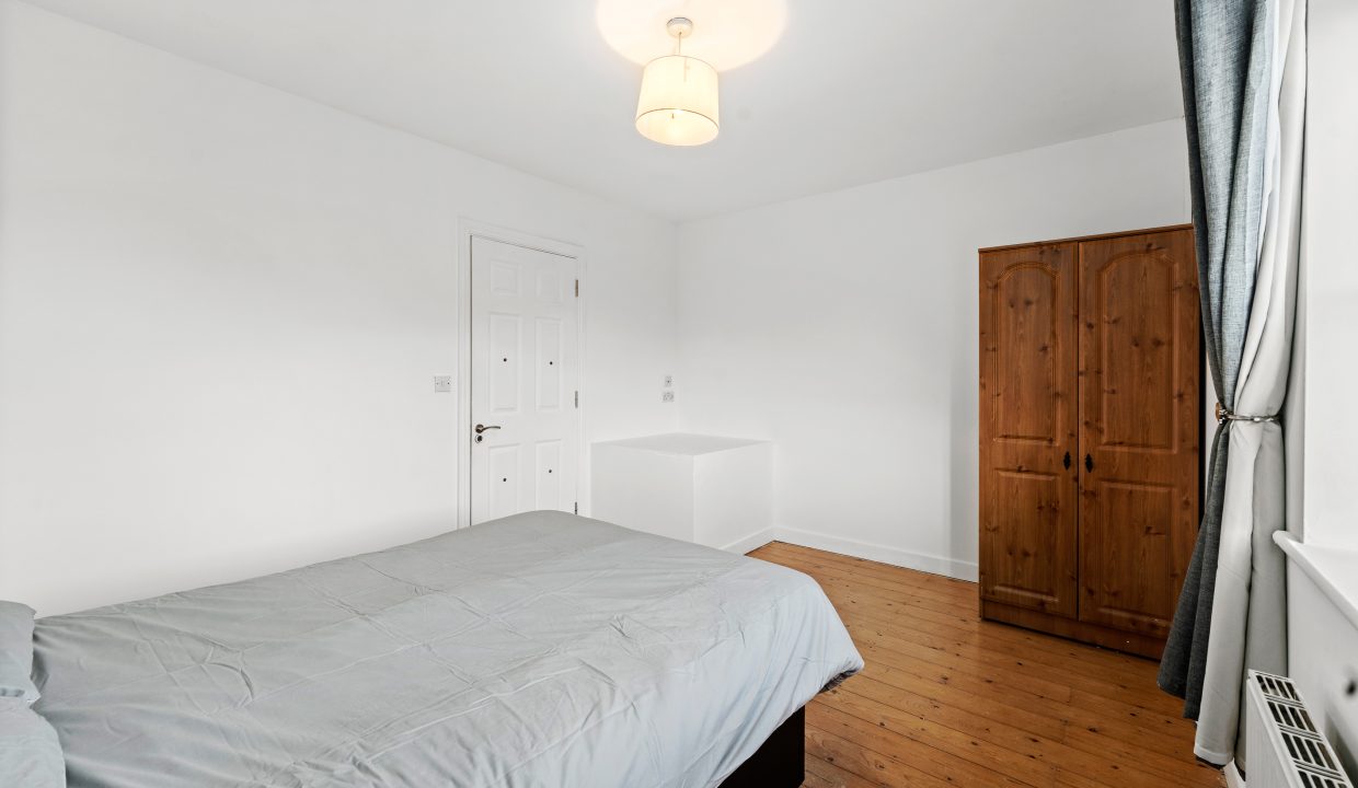 4 The Laurels, Carrigtwohill - interior-15