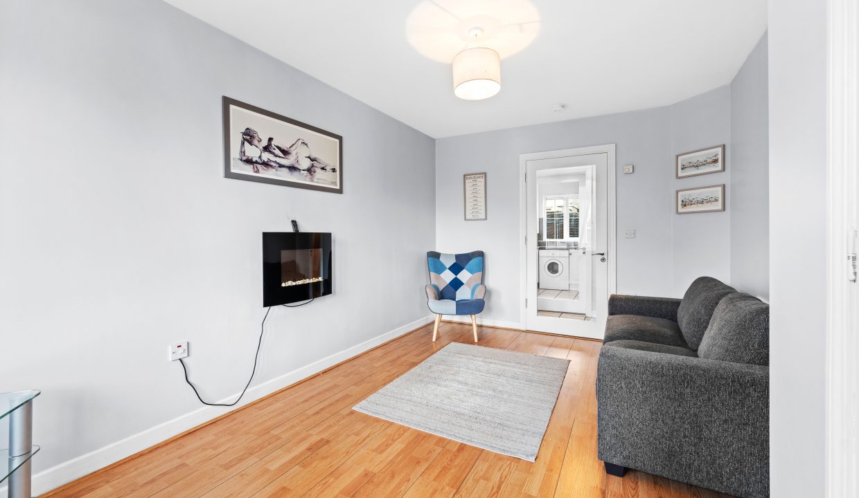 4 The Laurels, Carrigtwohill - interior-2