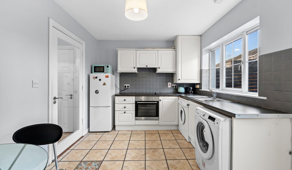 4 The Laurels, Carrigtwohill - interior-8