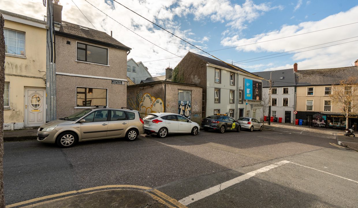 31 Reed Square - exterior-1