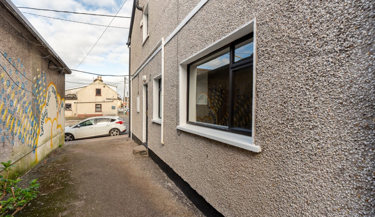 31 Reed Square - exterior-5