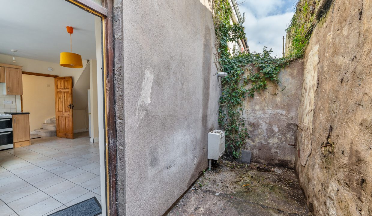 31 Reed Square - exterior-7