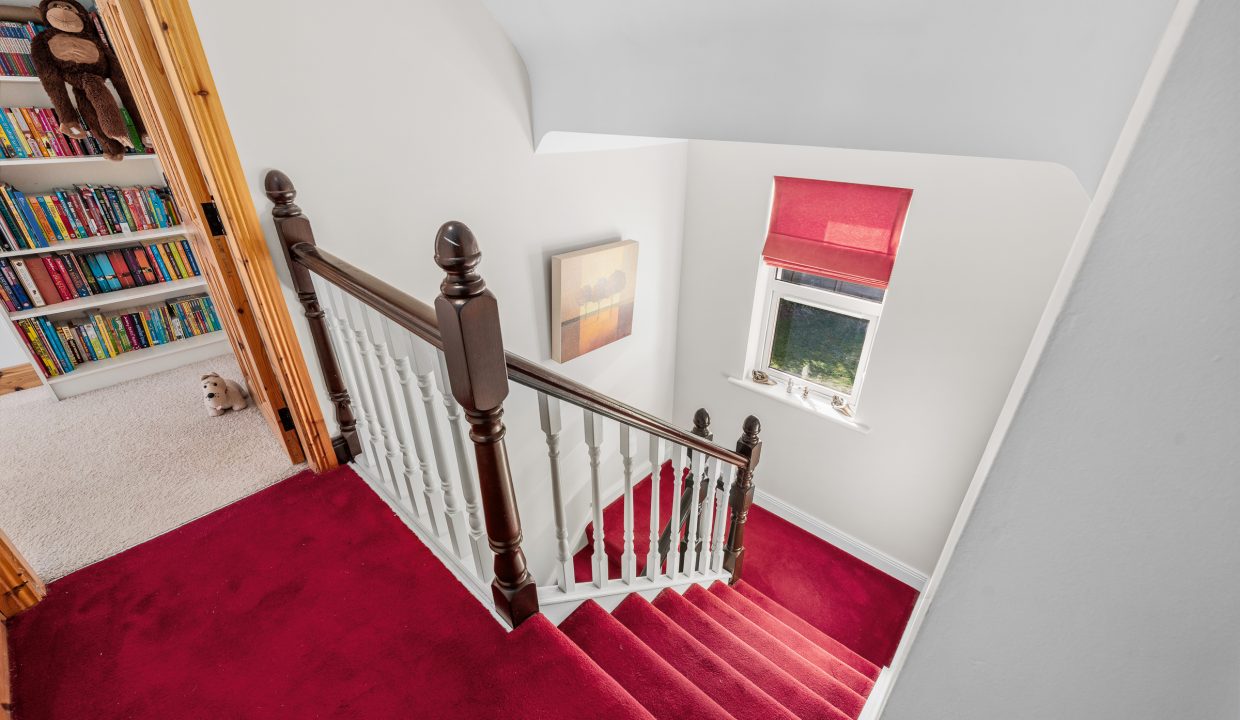 33 Radharc na Tuaithe - interior-23