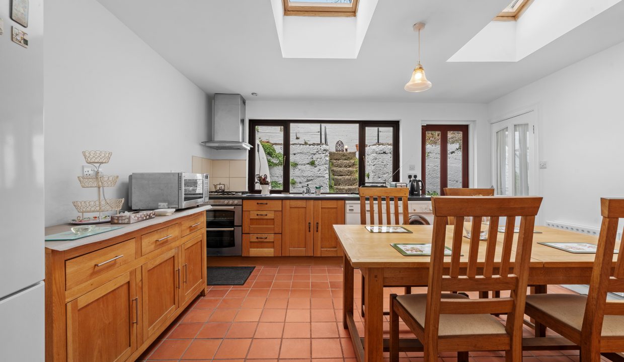 8 Mount View Terrace - interior-5