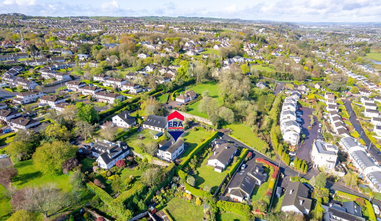 04.14 49 Norwood Court, Rochestown, Cork - ERA - H-Pix WEB 16
