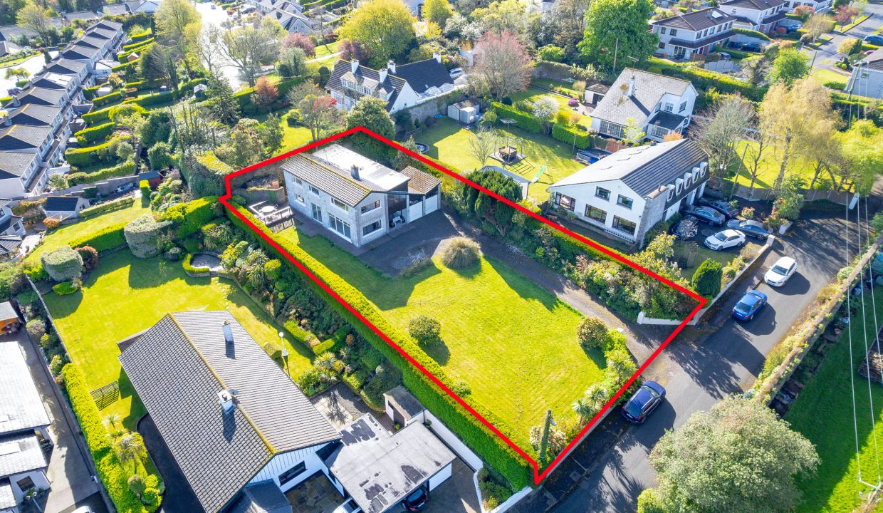 04.14 49 Norwood Court, Rochestown, Cork - ERA - H-Pix WEB 17