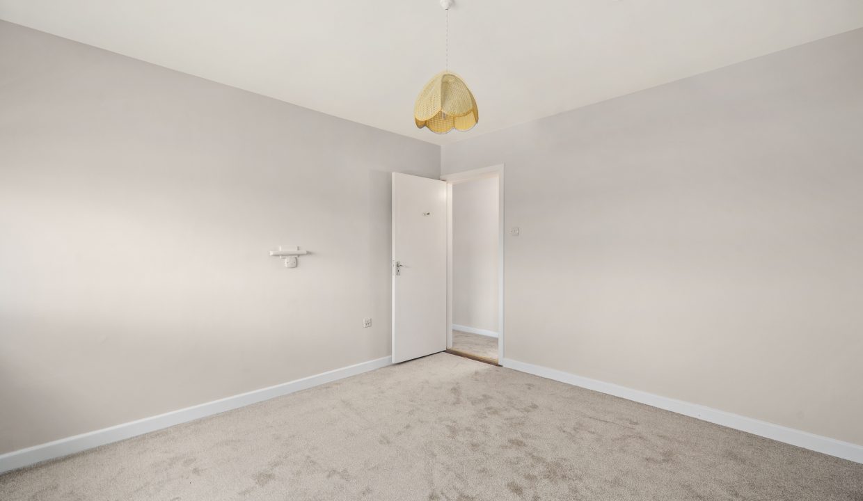 04.14 49 Norwood Court, Rochestown, Cork - ERA - H-Pix WEB 46