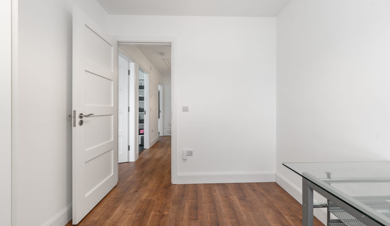 23 Crenagh Hill - Interior-19