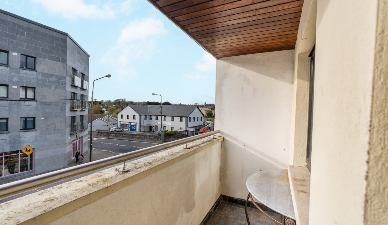 4 The Square, Buttery Court, Mallow - interior 7 a