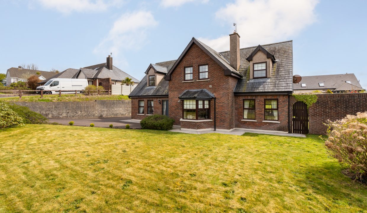 7 Edgewood - exterior-6