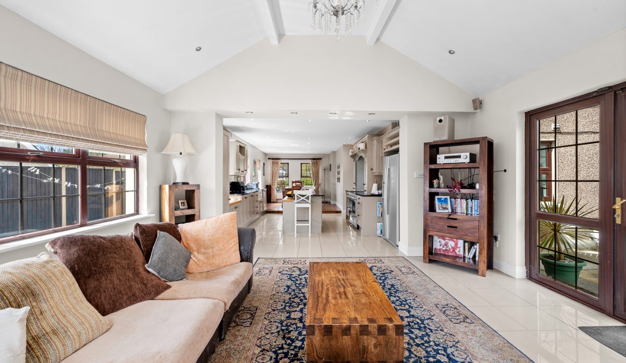 7 Edgewood - interior-23