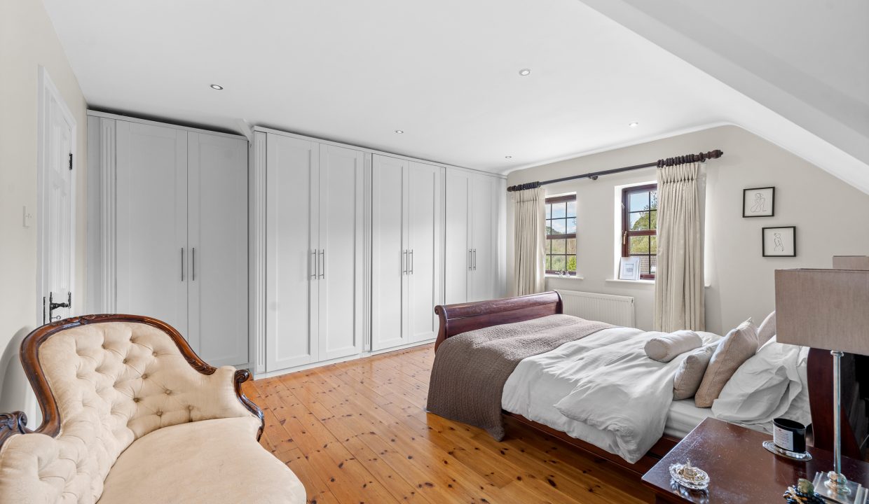 7 Edgewood - interior-40