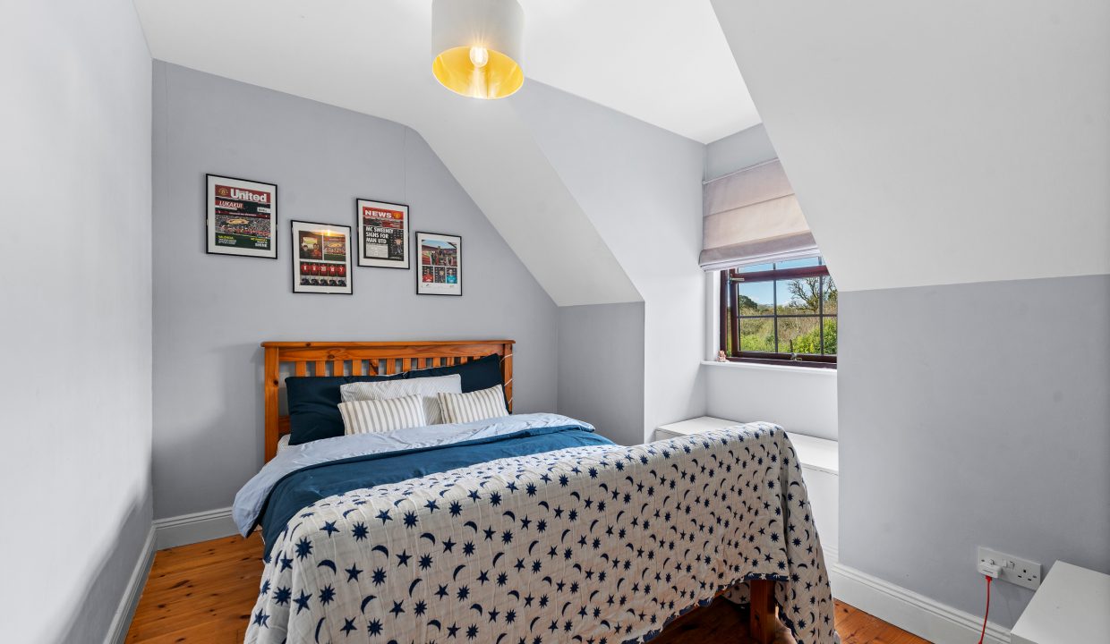 7 Edgewood - interior-44
