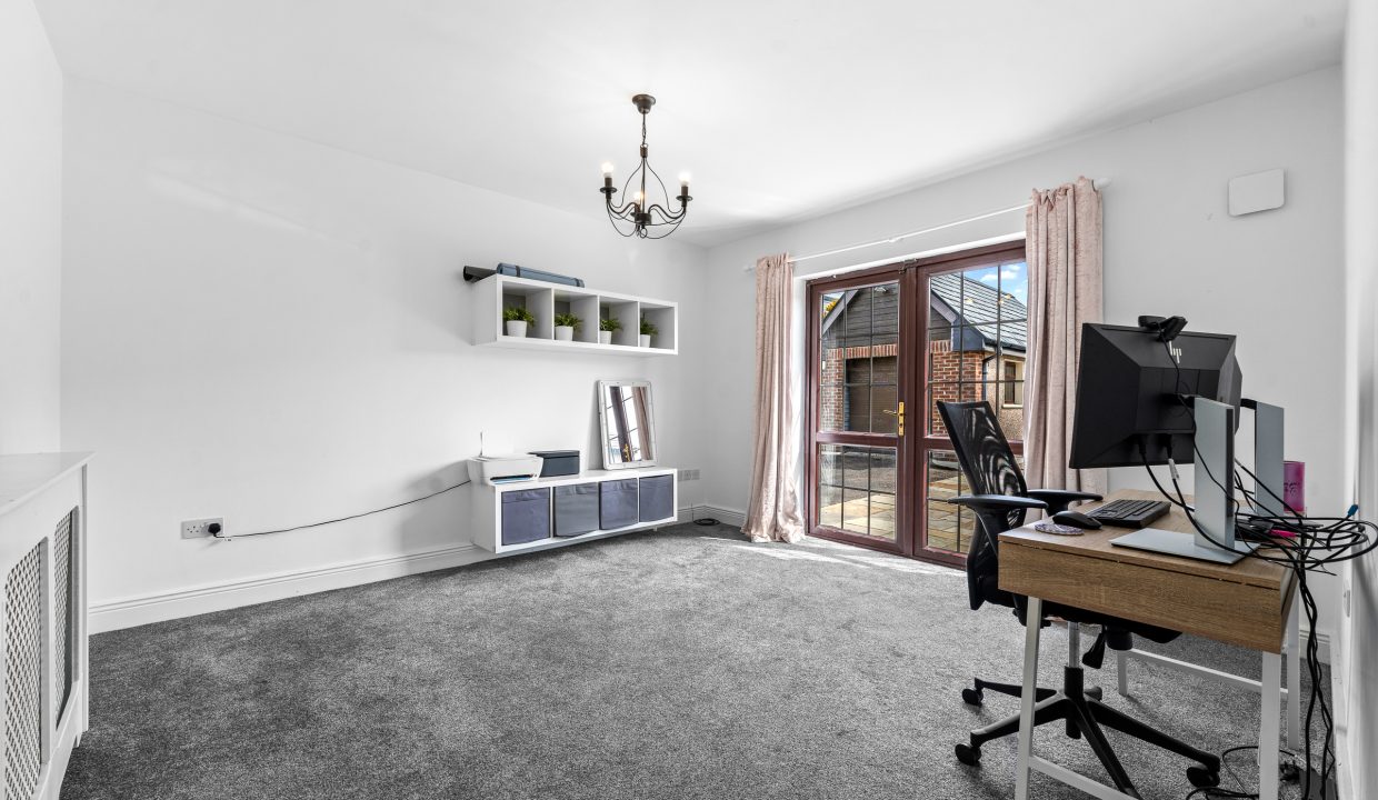 7 Edgewood - interior-5