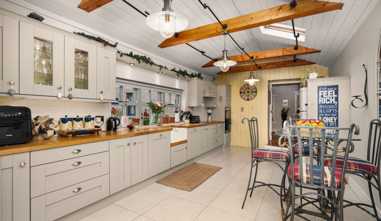 Coach House, Dunkettle, Glanmire - H-Pix-16