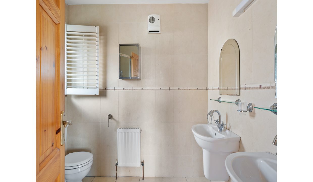 04.12 52 Heatherfield, Waterfall - ERA - H-Pix WEB 17