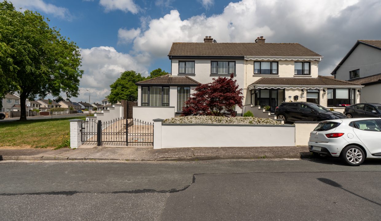 10 Glenthorn Road - exterior-1
