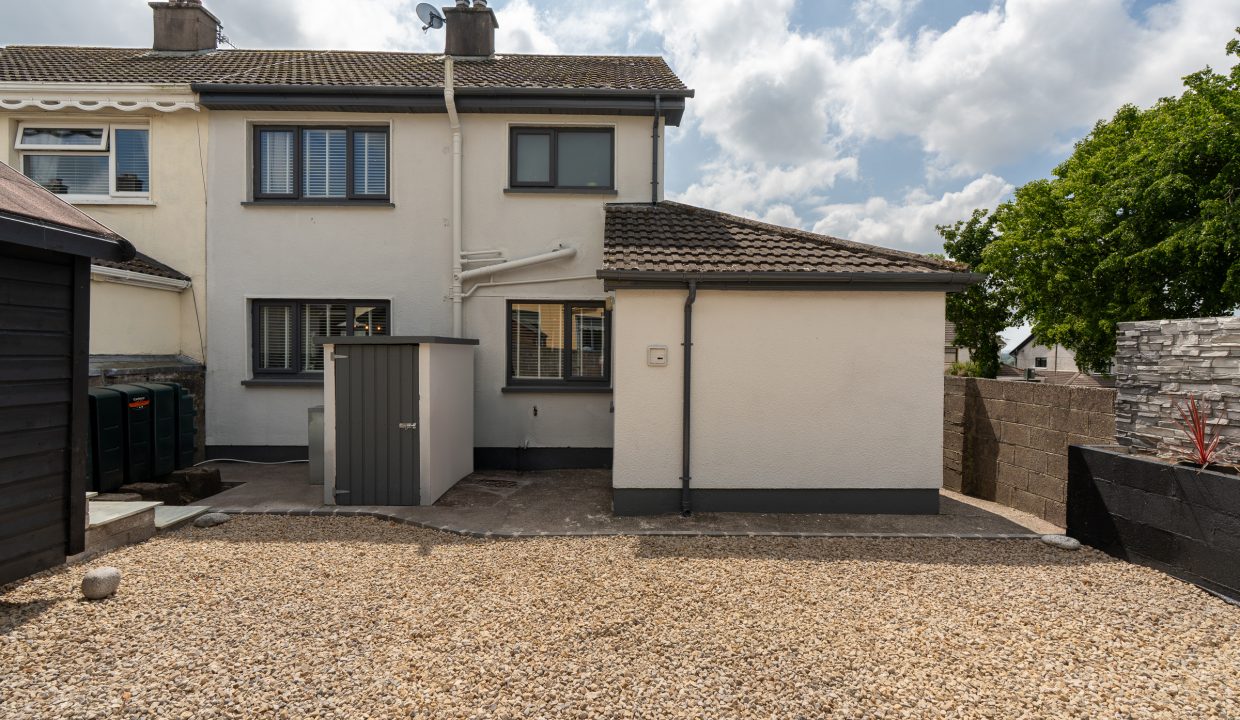 10 Glenthorn Road - exterior-12