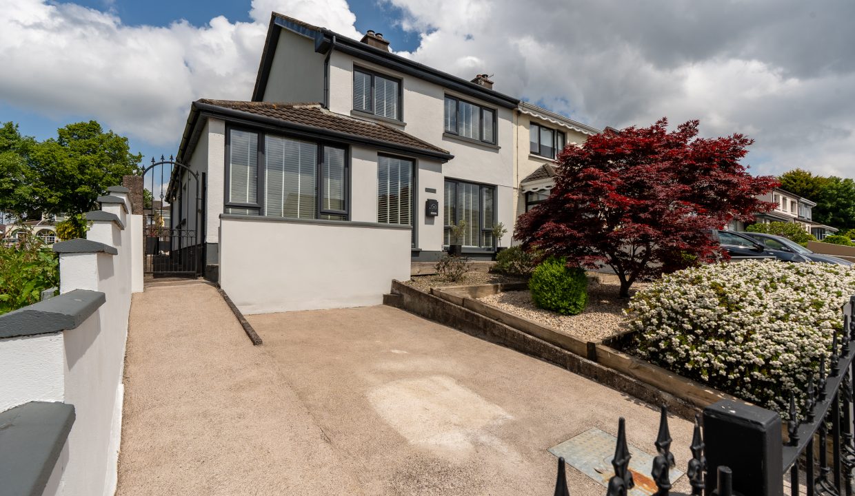 10 Glenthorn Road - exterior-4