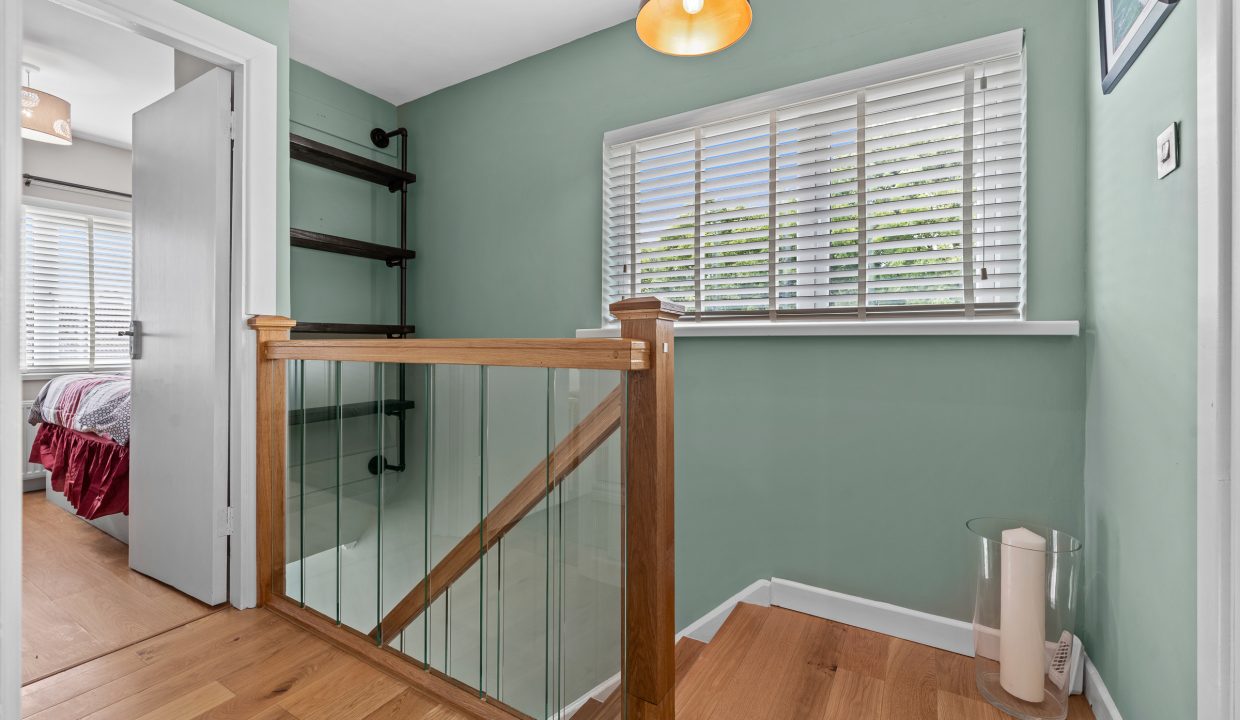 10 Glenthorn Road - interior-20
