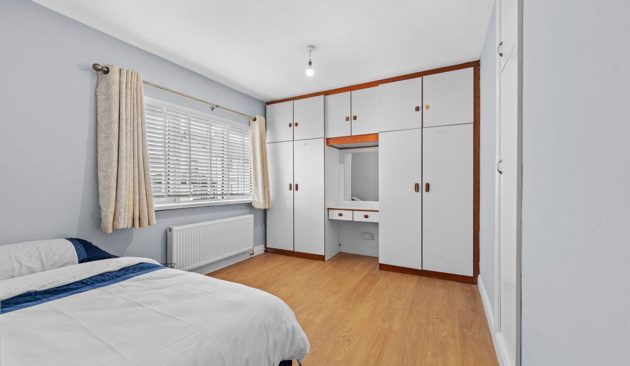 10 Glenthorn Road - interior-24