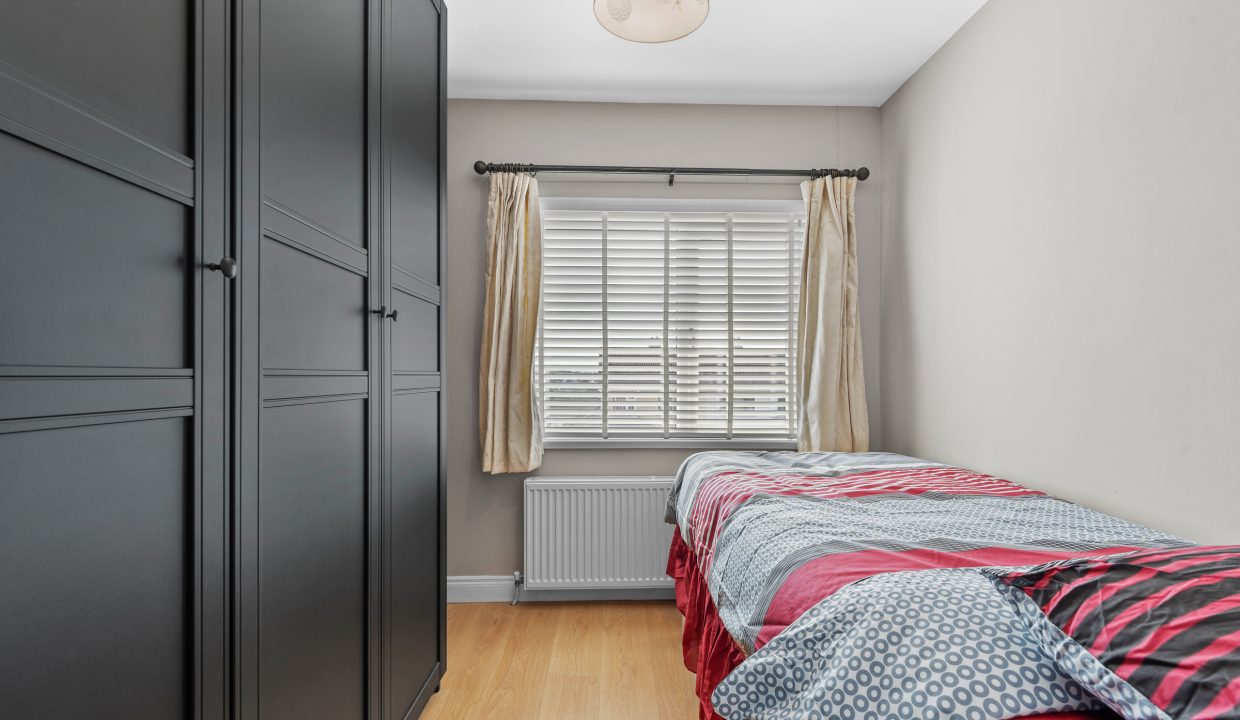 10 Glenthorn Road - interior-26