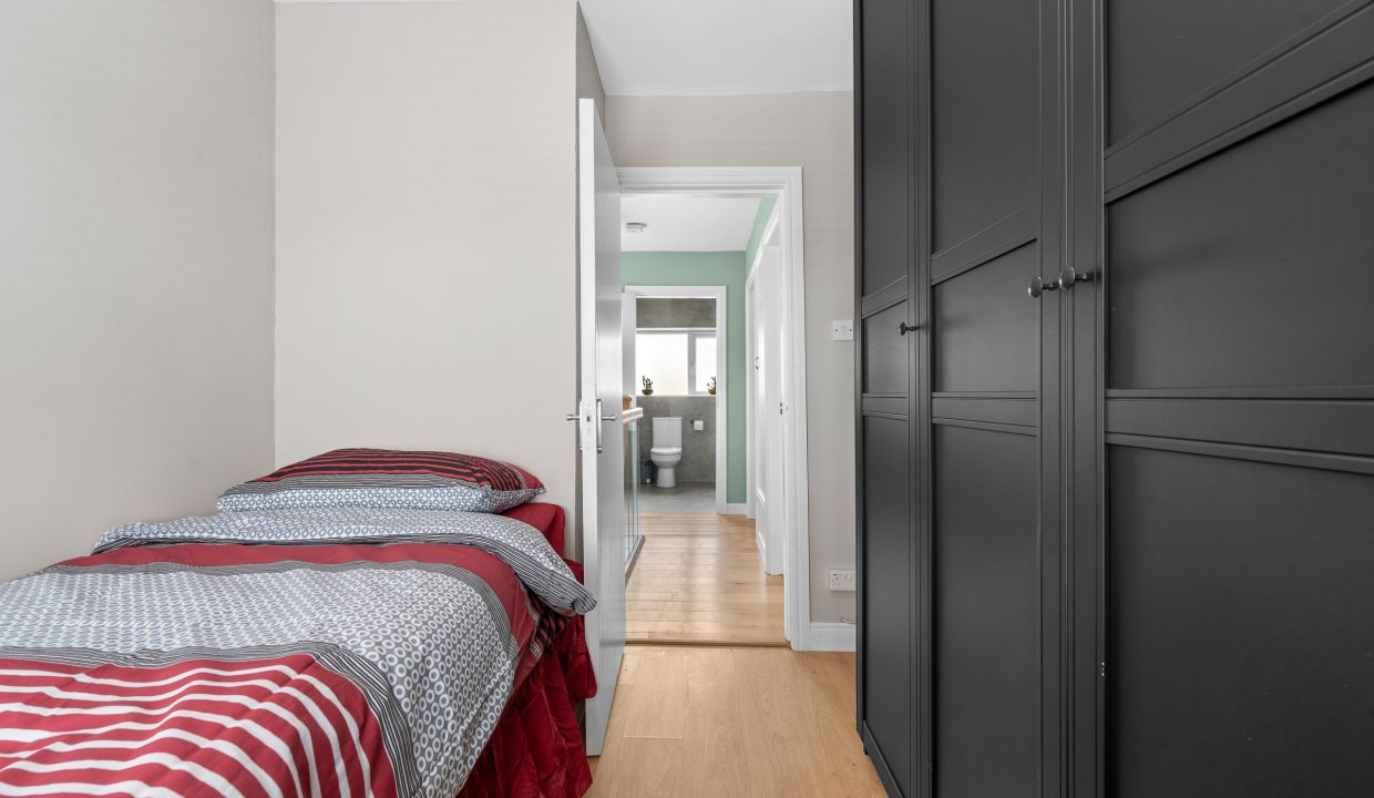 10 Glenthorn Road - interior-27