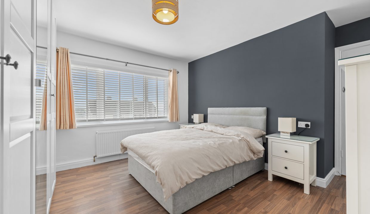 10 Glenthorn Road - interior-29
