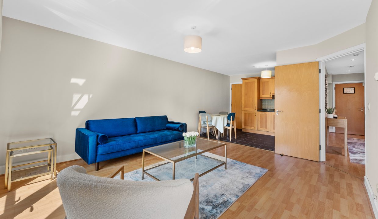 115 The Willows - interior-11