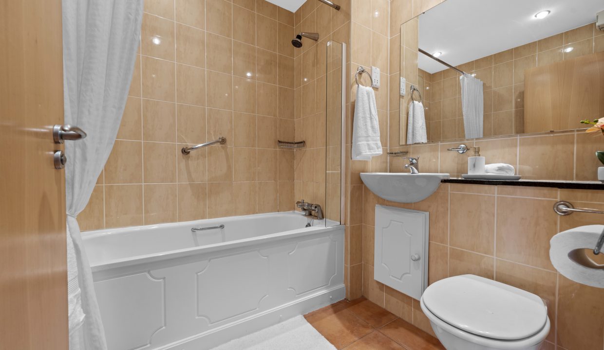 115 The Willows - interior-2