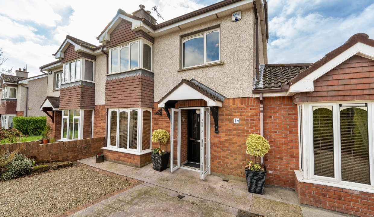 14 Gate Lodge - exterior-12