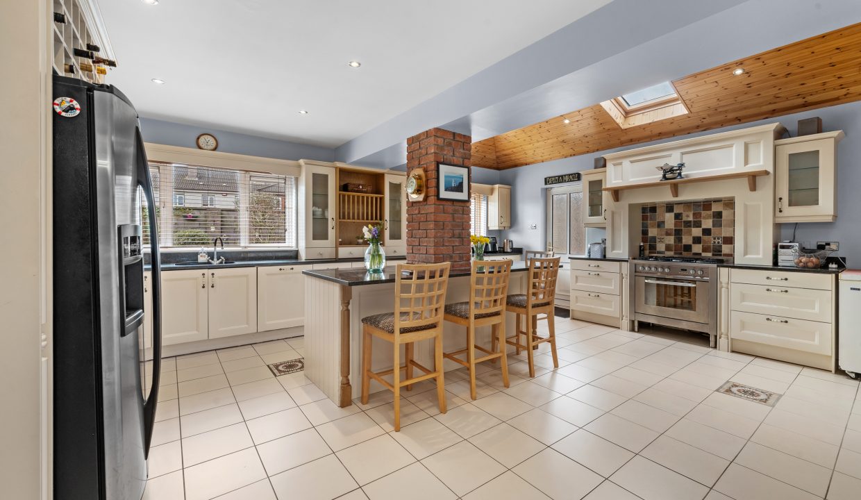 14 Gate Lodge - interior-14