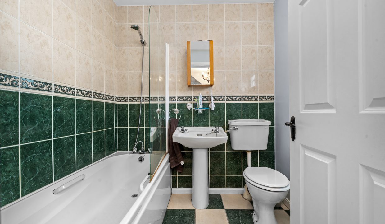 14 Gate Lodge - interior-29