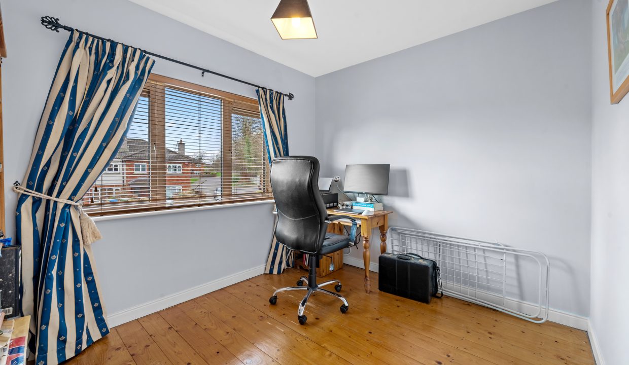 14 Gate Lodge - interior-34