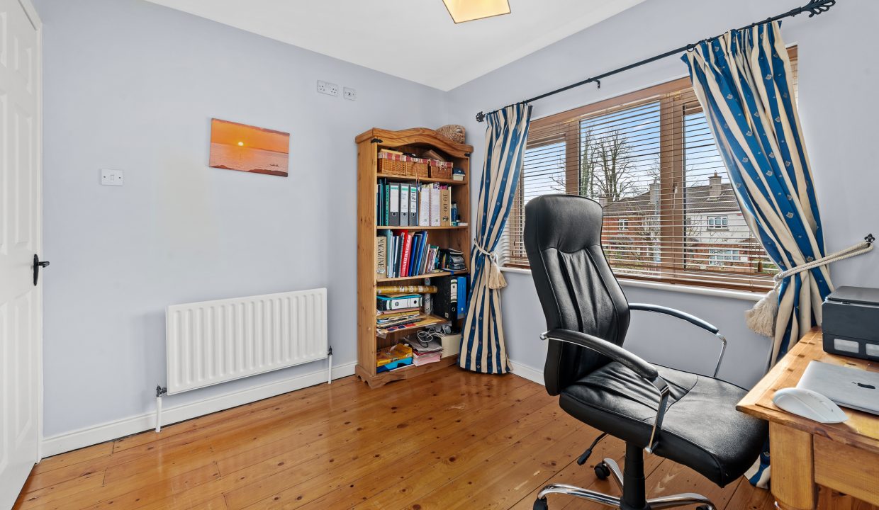 14 Gate Lodge - interior-35