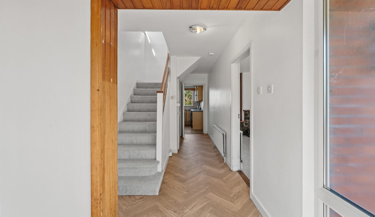 16 Shamrock Lawn - interior-1