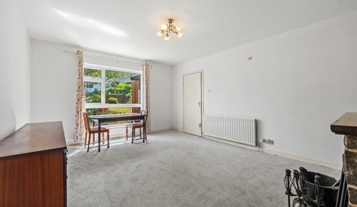 16 Shamrock Lawn - interior-5