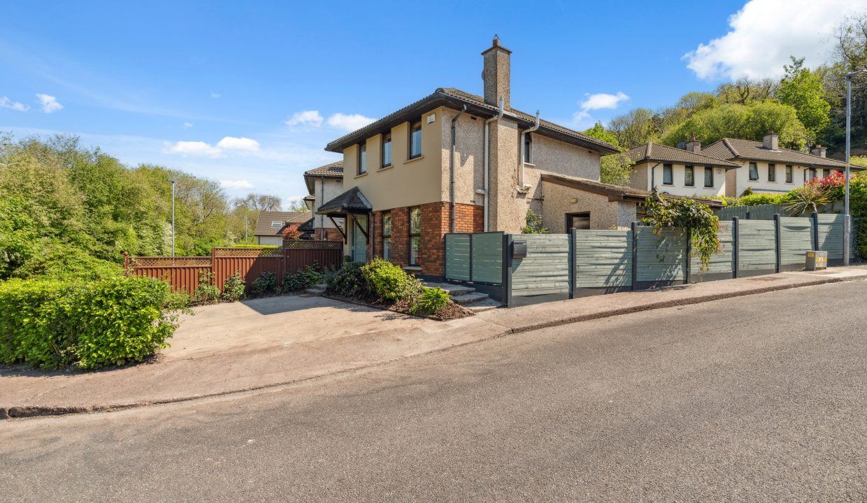 17 Alden Grove - exterior-5